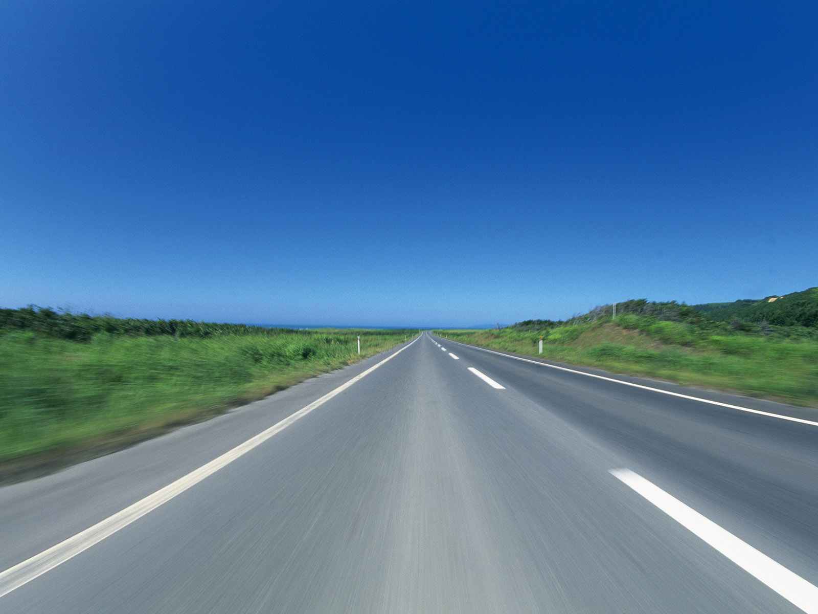 通辽市汽车租赁公司，带你冲向未来最好的路